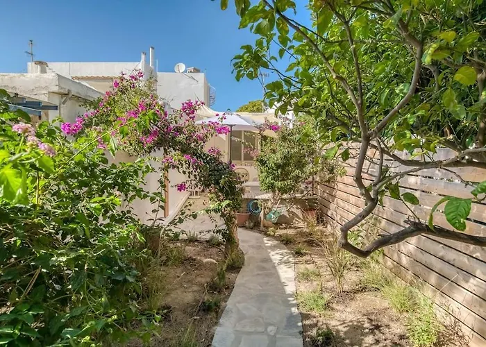 The Tiny House * Páros