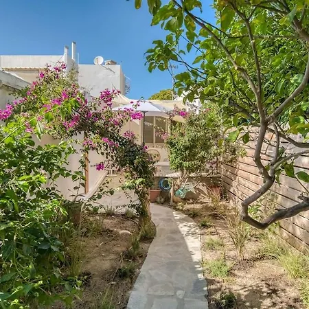 The Tiny House * Парос